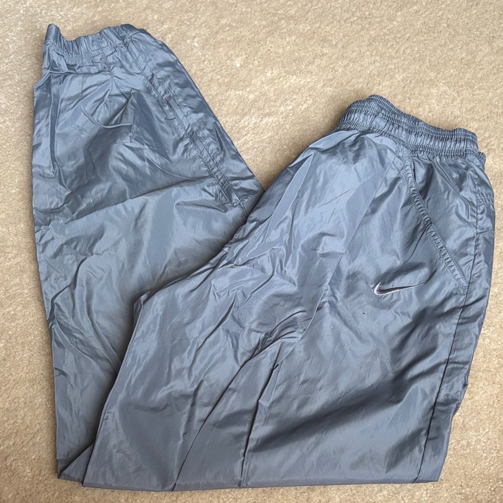 Nike Men's Silver/gray Nylon  Joggers
